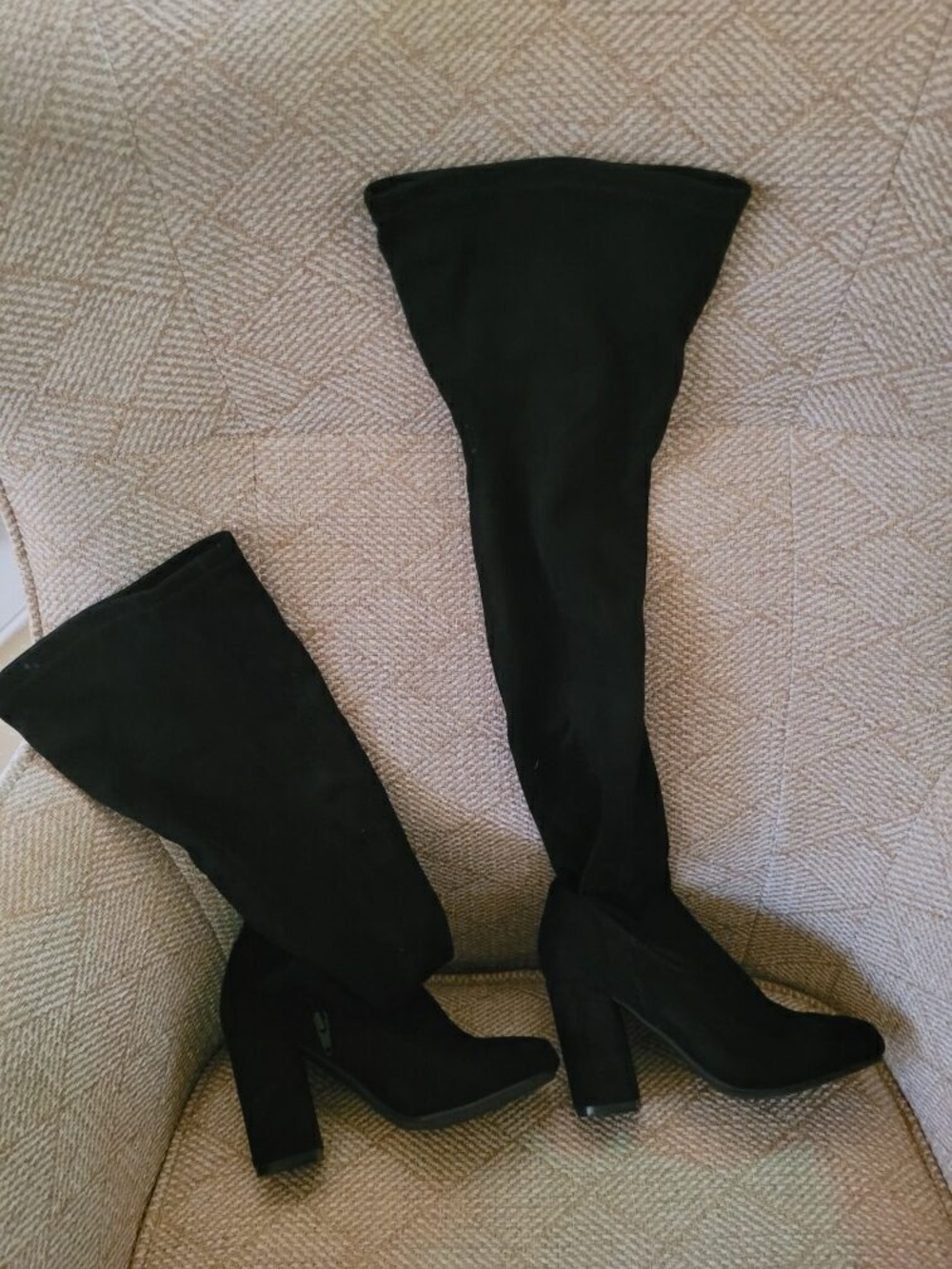 Source Unknown Black Over-the-Knee Block Heel Boots